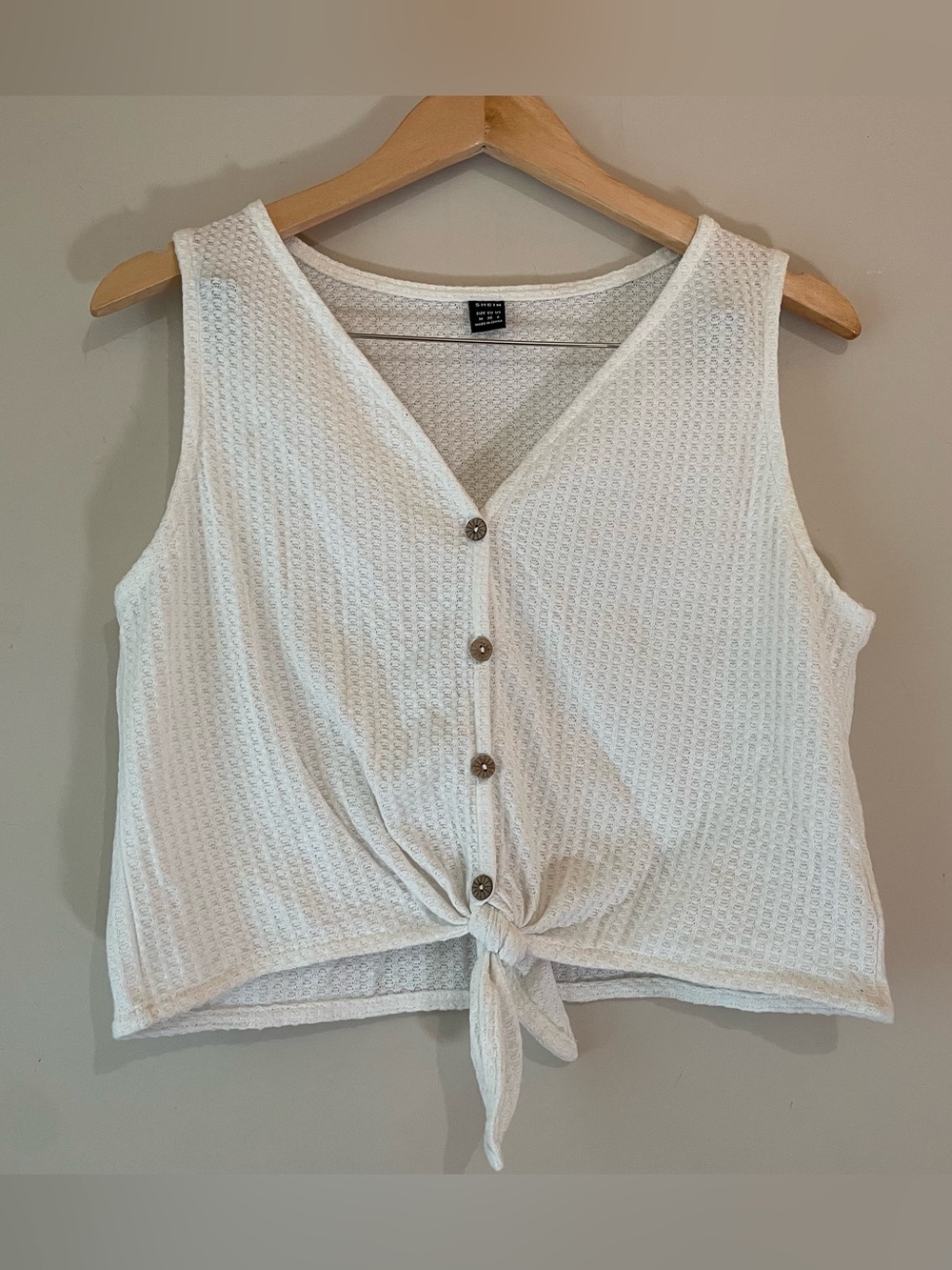 🦘 SHEIN | White Sleeveless Top